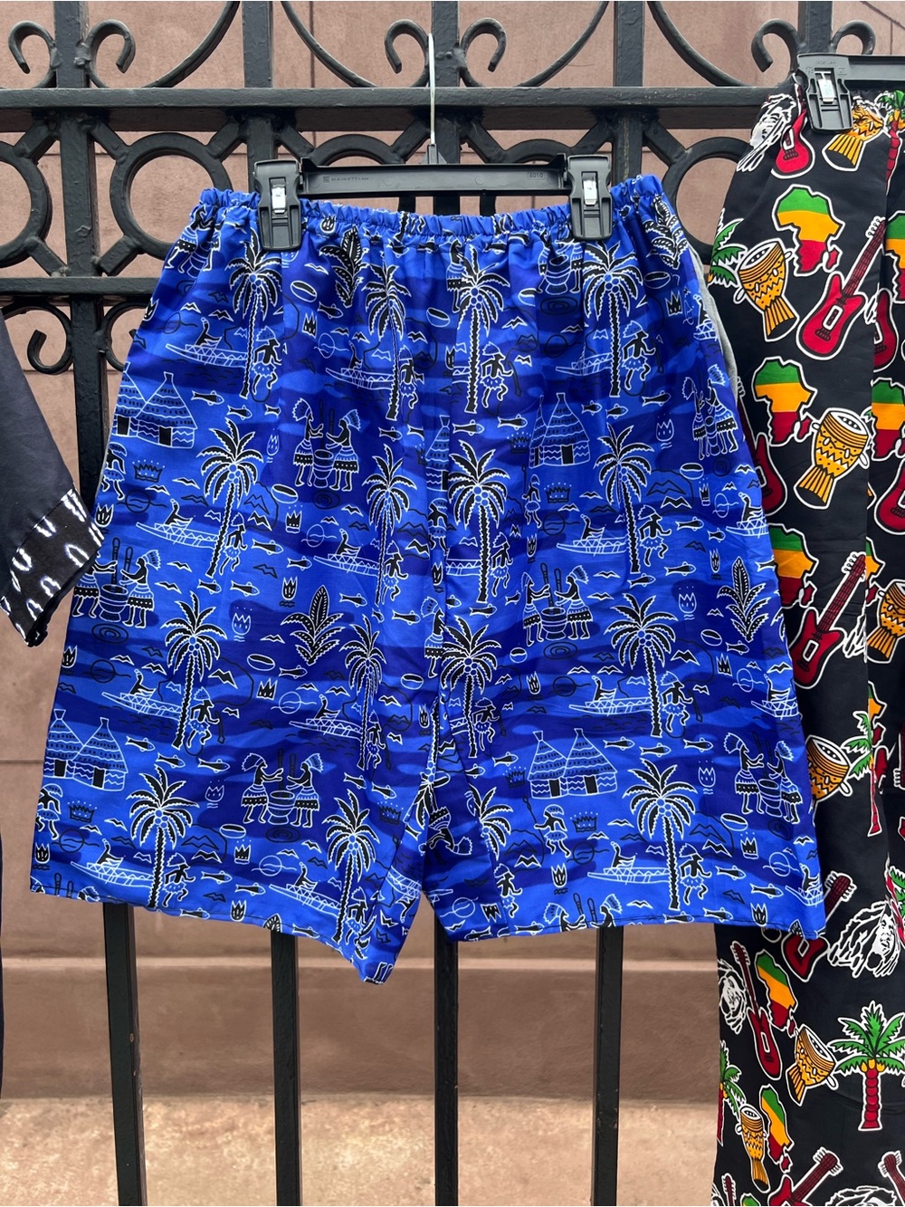 African print men’s Blue Tropical Print Elastic Waist Short